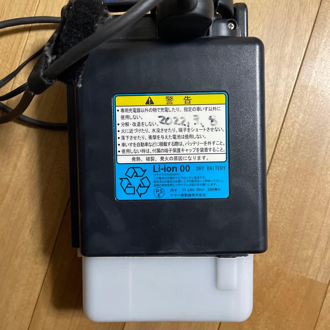 電動車椅子の充電バッテリー