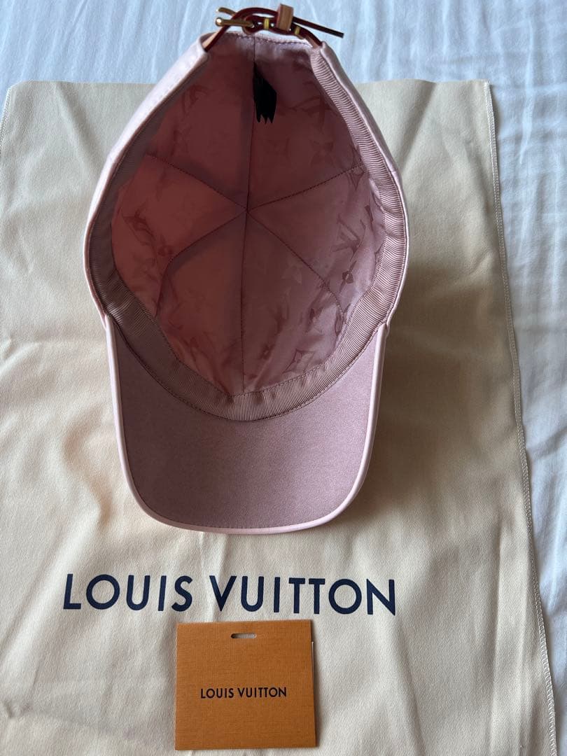 LV ファースト M7089L モノグラム キャップ