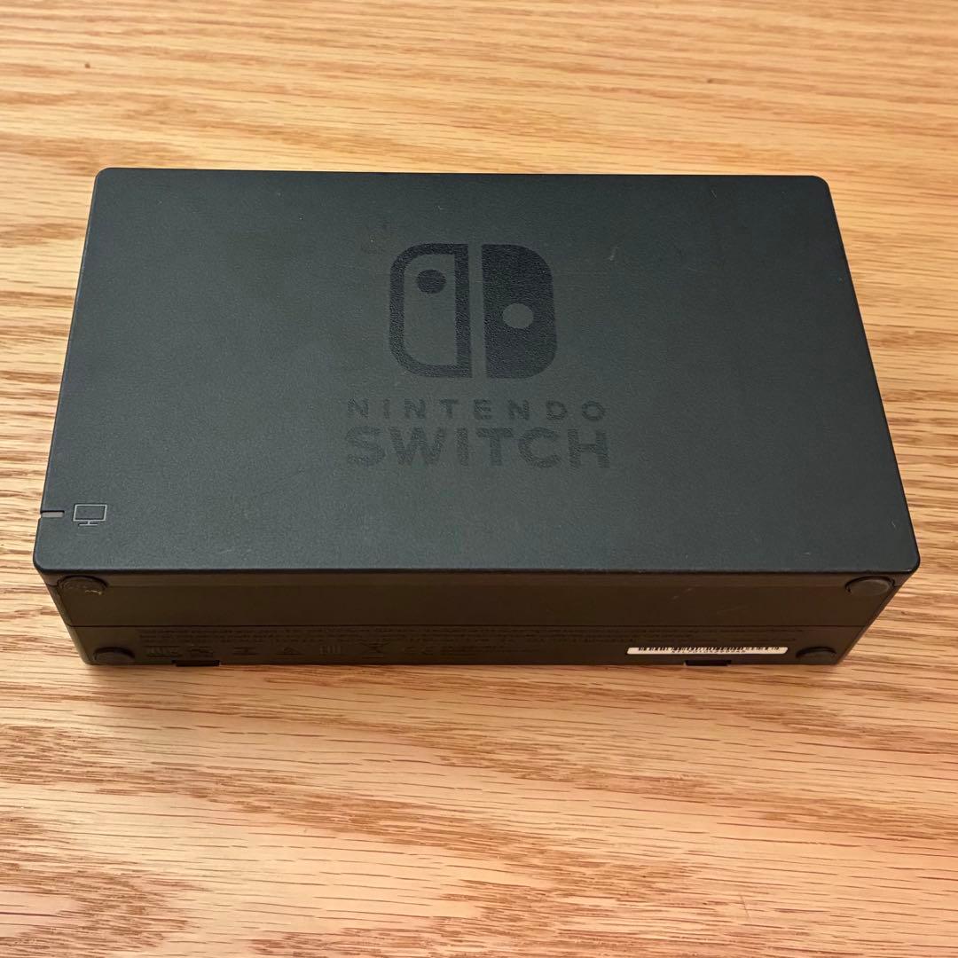 Nintendo Switch HAC-001箱・付属品完備 ジョイコン動作不明