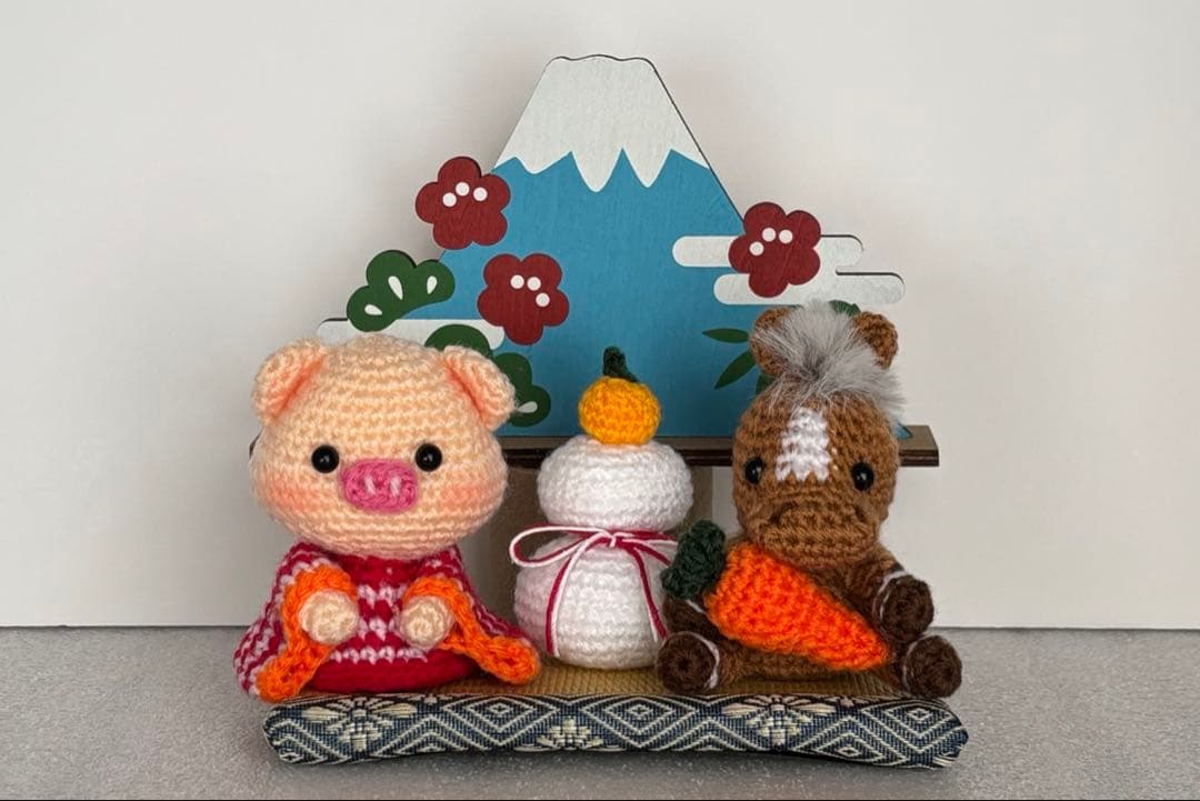 あみぐるみ　お正月飾リ　ぶたさん　【ゆっこ】 ハンドメイド