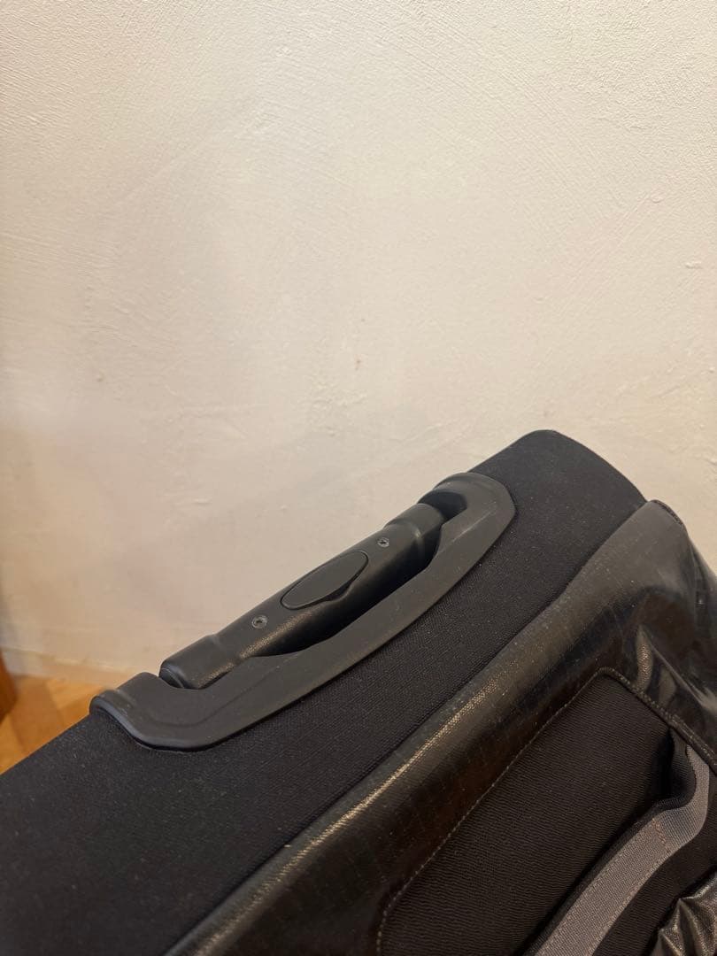 patagonia ブラックホール　ウィールド　70L