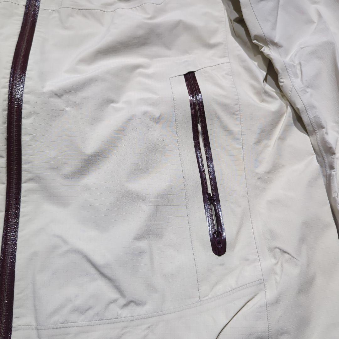 ARC'TERYX BETA SL 中国製 ホワイト レディース Lサイズ