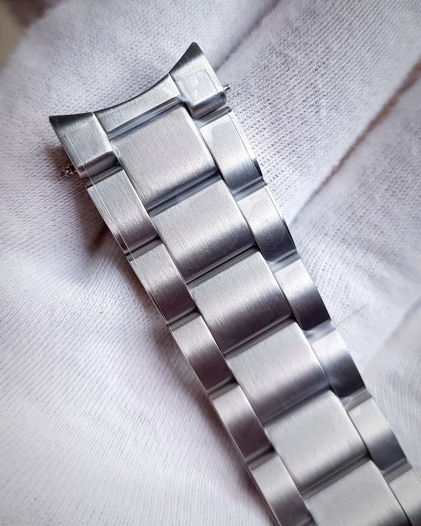 [新品]セイコー アルピニストのステンレスベルトバネ棒外し付き