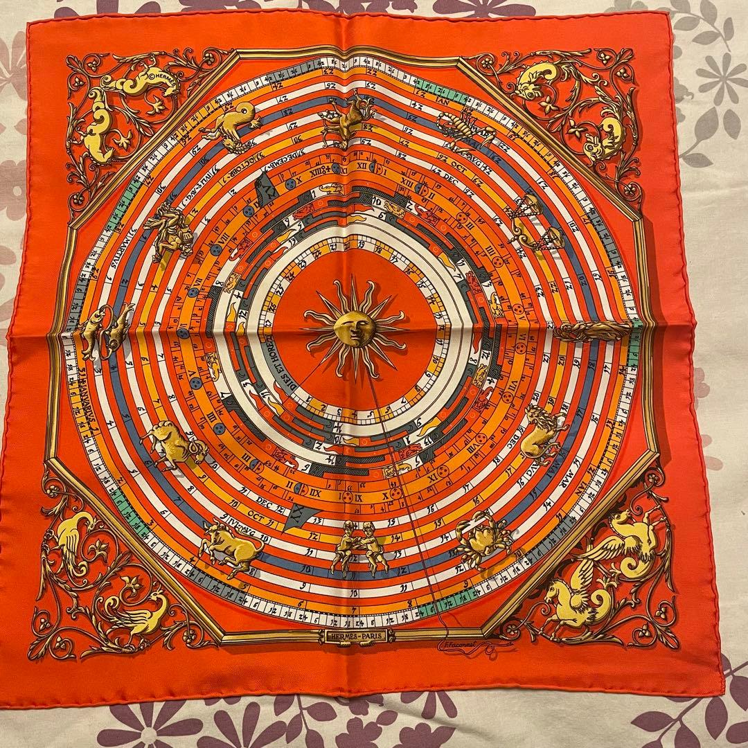 エルメススカーフ　プチカレ45 　<占星術>ASTROLOGIE