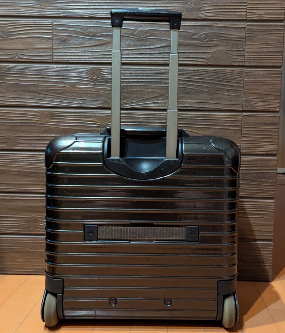 myumyu RIMOWA リモワ サルサデラックスビジネス 2輪 25L