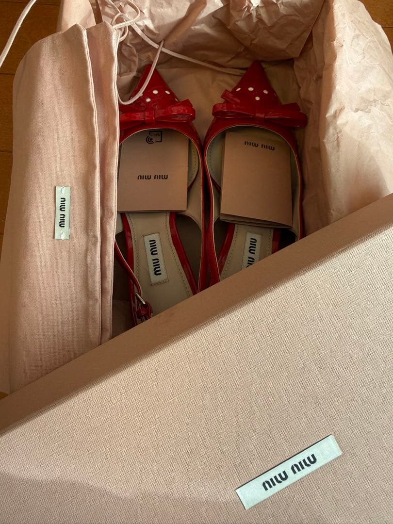 【超美品】【可愛い‼︎】MIUMIUパンプス