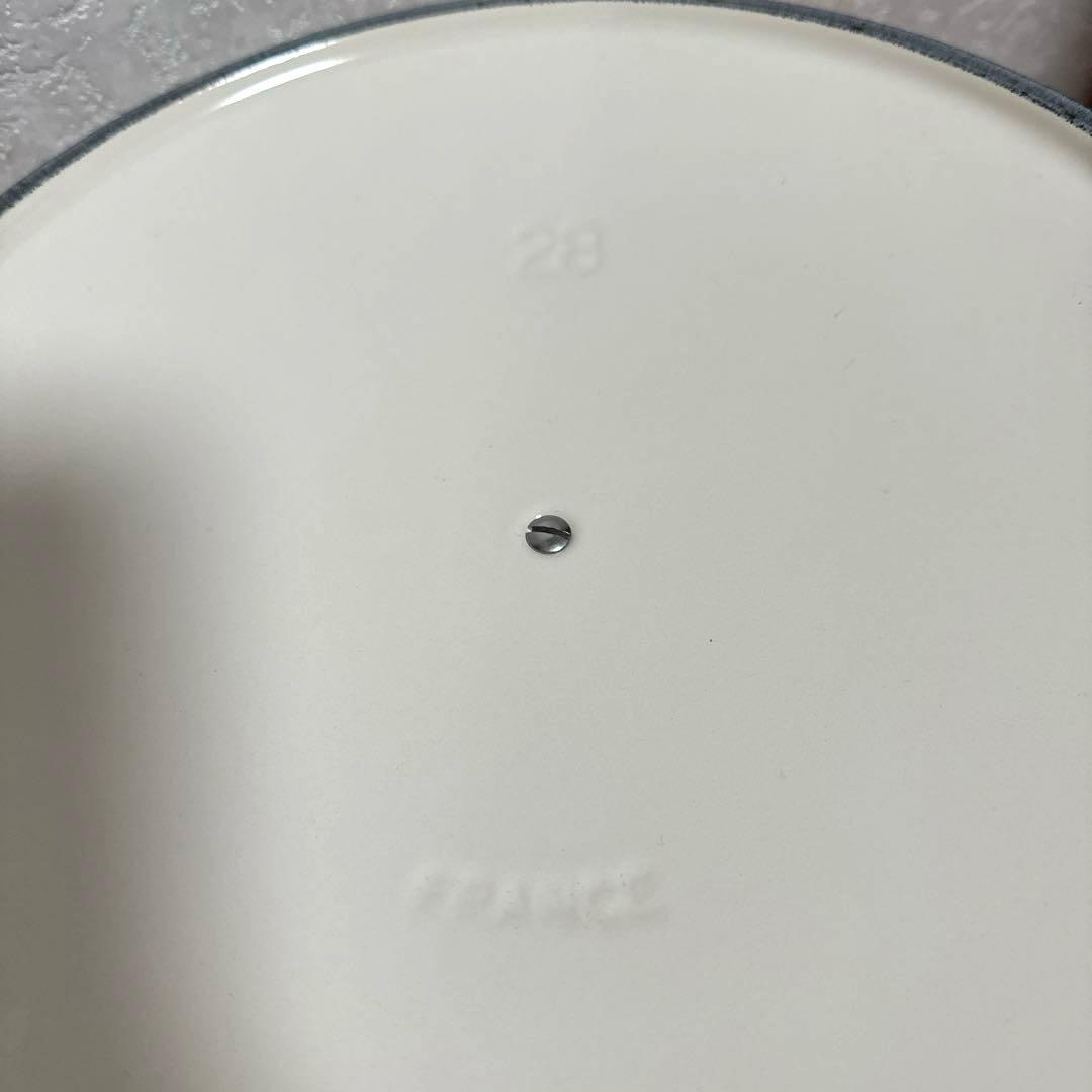 LE CREUSET 両手鍋 28cm コットン　オリーブ