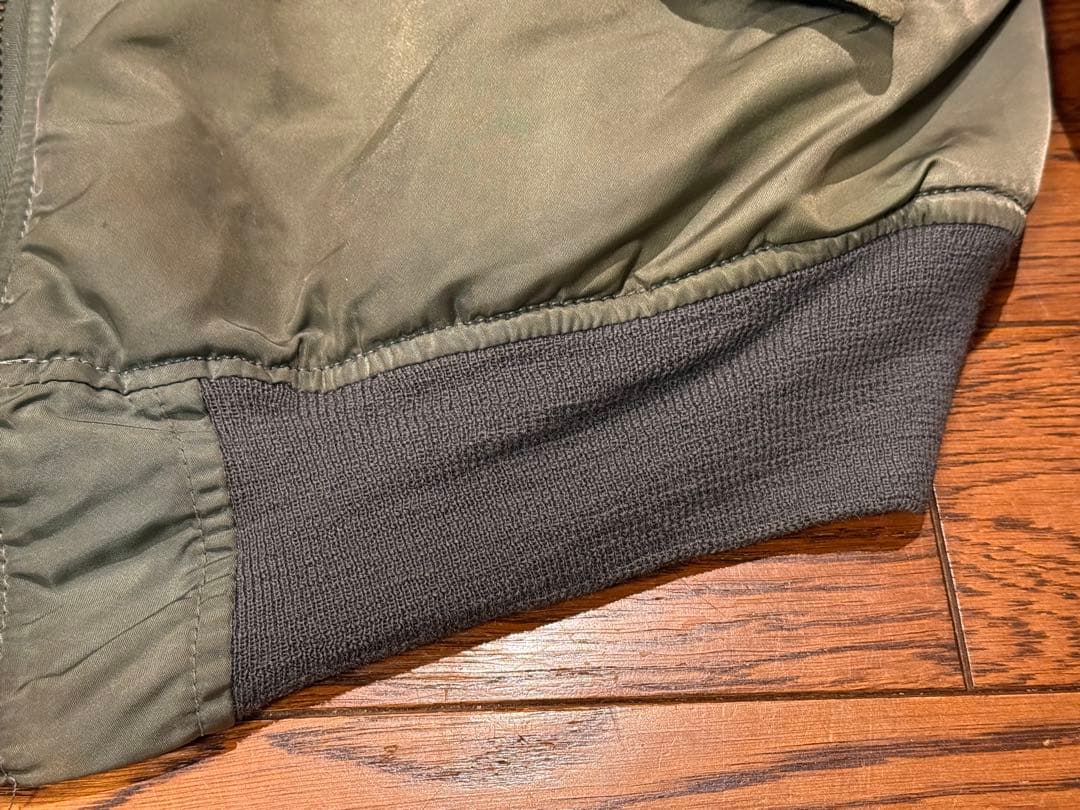 ★縦ステッチ！リブ穴なし！米軍実物80s MA-1 Fタイプ グランドクルー