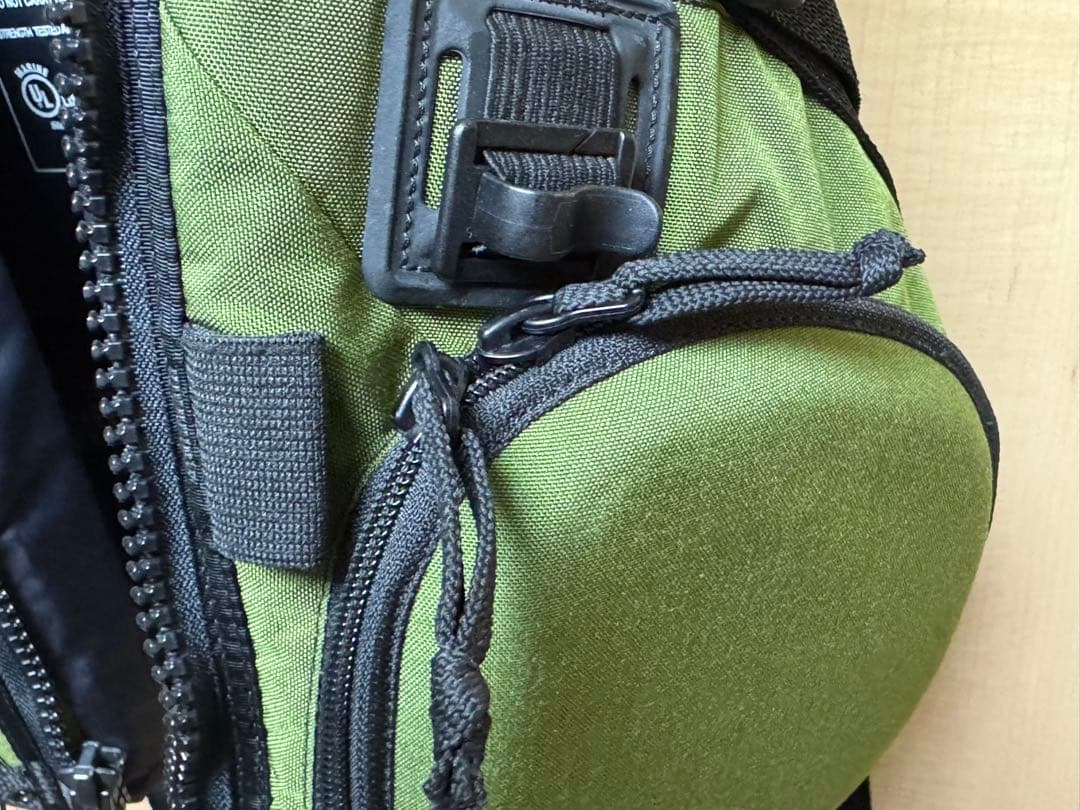 Stohlquist Fisherman ライフジャケット 緑