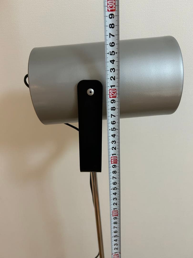 innovator イノベーター フロア スポットライト 移動式