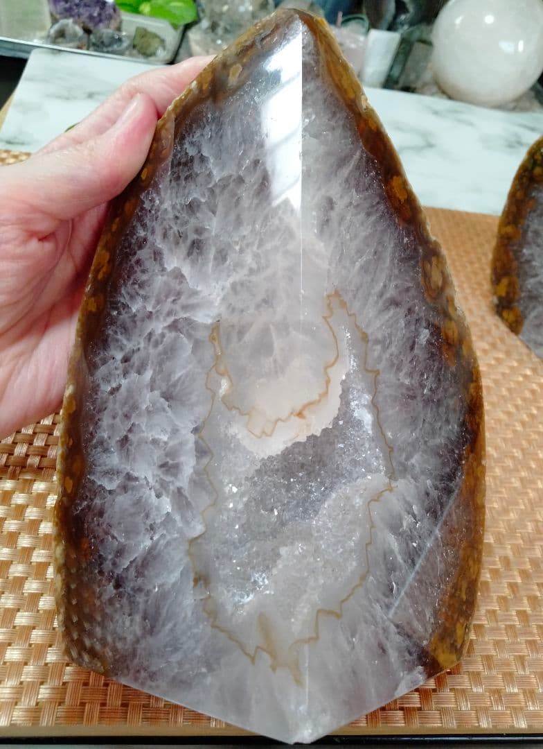 【巨大】★神秘的★★綺麗★天然石 4,1kg メノウ 原石 ブックエンド