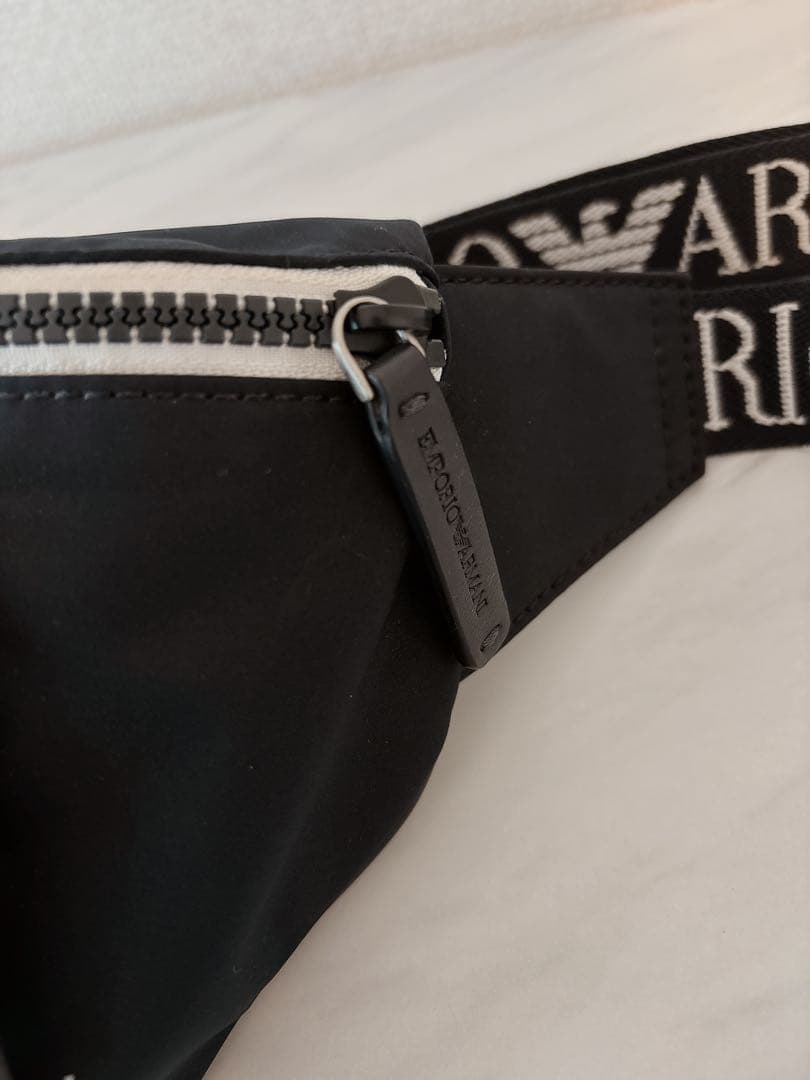 EMPORIO ARMANI ボディバッグ ネイビー