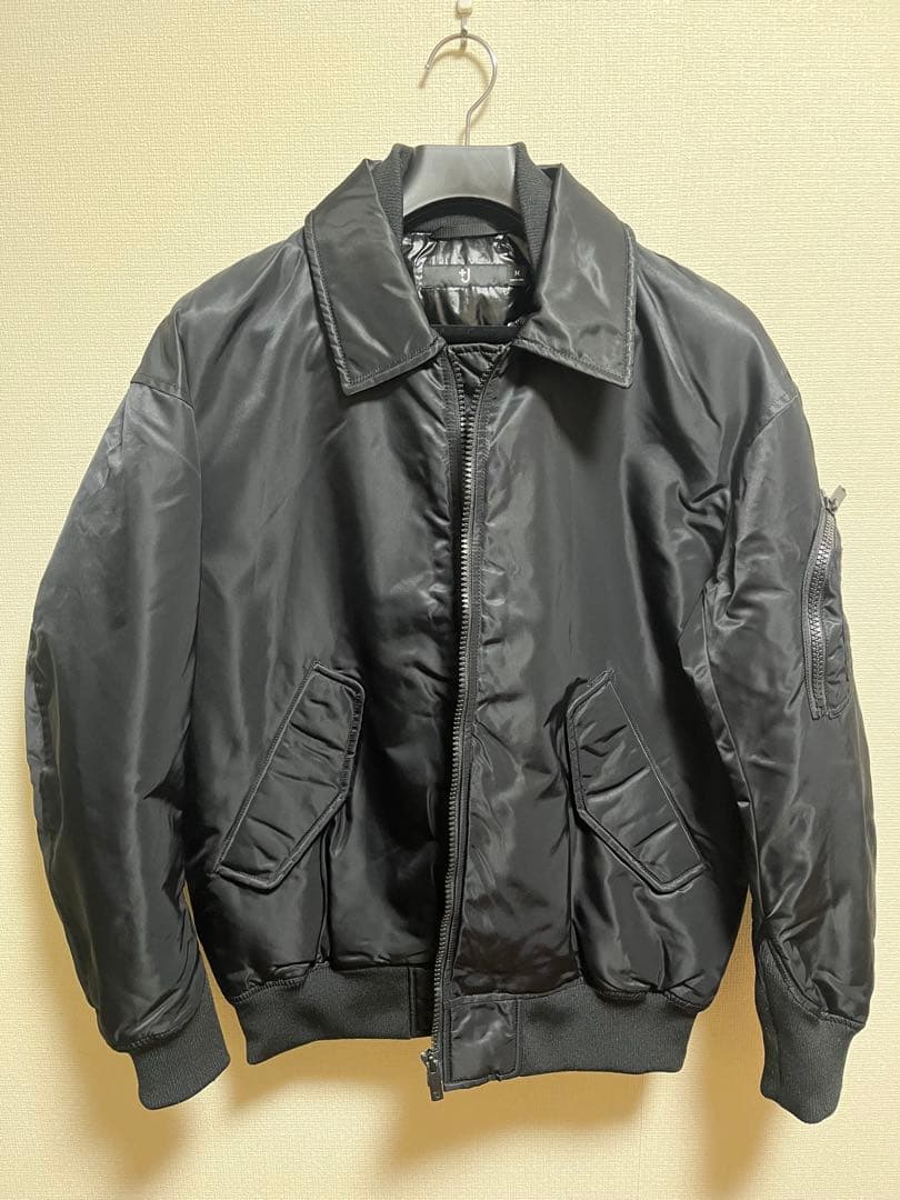 ユニクロ +J ダウンオーバーサイズリブブルゾン ブラック Mサイズ