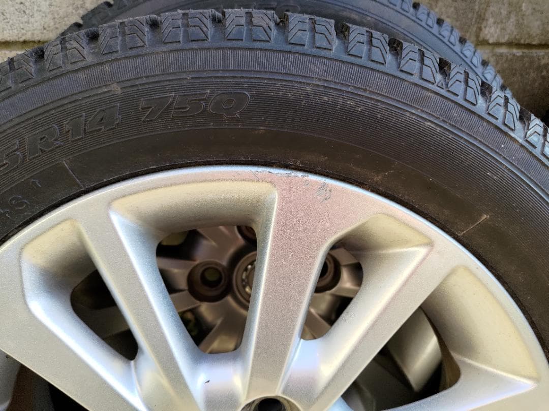 y*a様 TOYO ガリットG5 155/65R14 インチ スタッドレス 日産