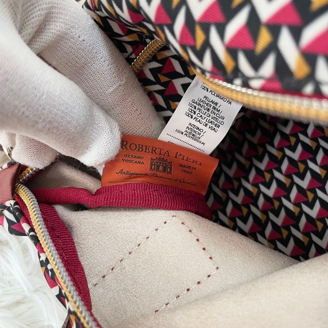 ロベルタピエリROBERTA PIERIショルダーバッグ　 赤　タタミ柄