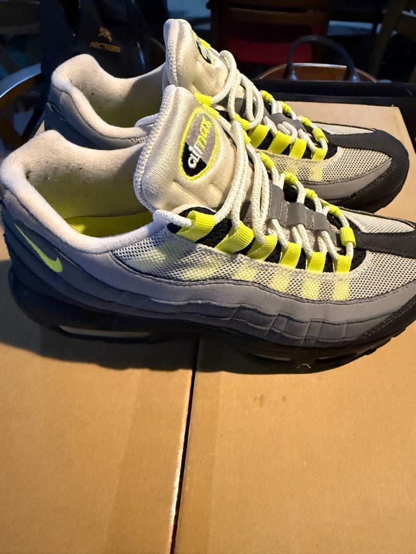 靴 Nike Air Max 95 OG Neon Yellow (2020)