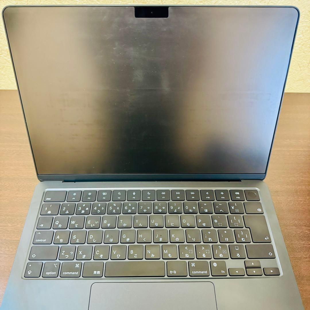 13インチ MacBook Air M2 8G 256G ミッドナイト 元箱つき