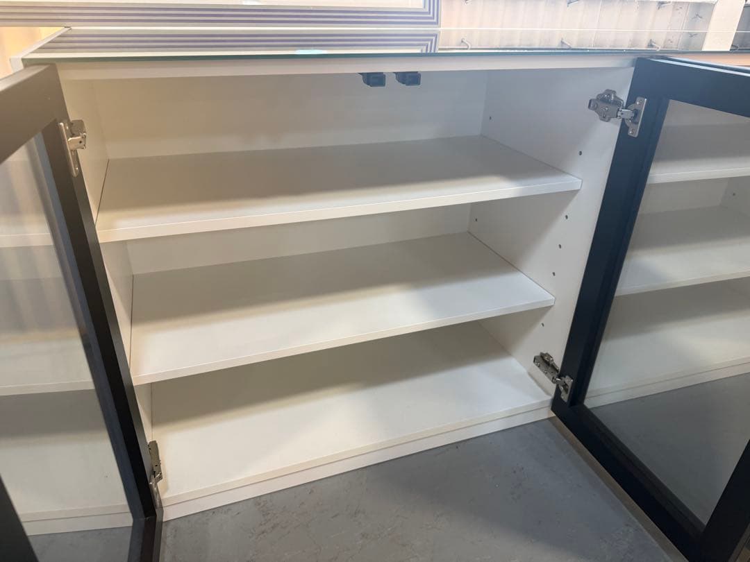 ハーフミラーキャビネットLiving houses