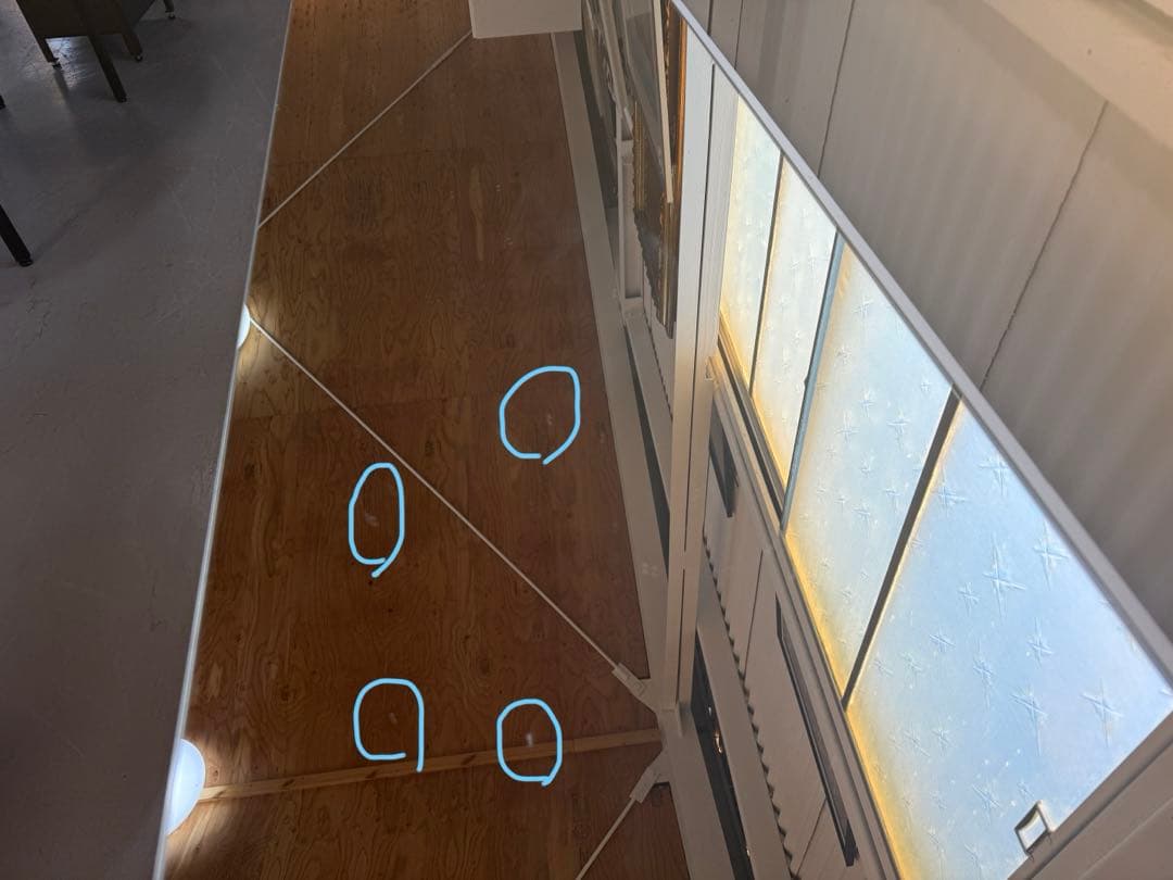 ハーフミラーキャビネットLiving houses