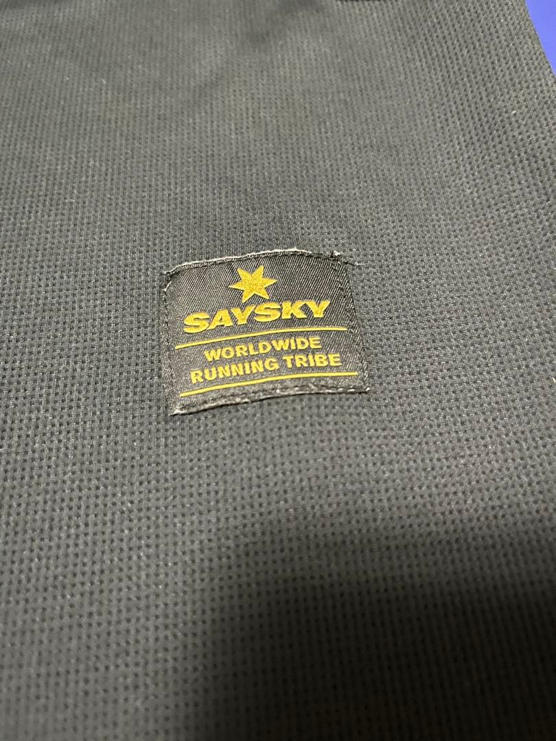 AMINOSAURUS &SAYSKYランニングウェア【中古美品】【サイズXS】