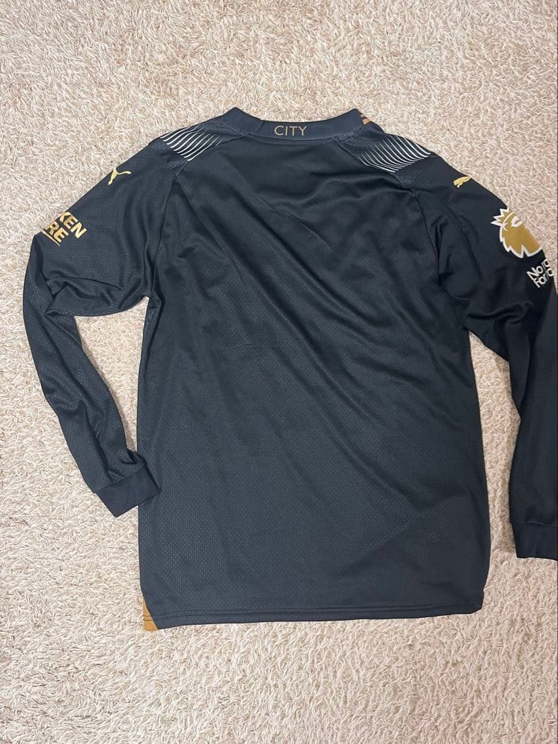 Puma マンチェスター・シティ 長袖ジャージ ブラック/ゴールド