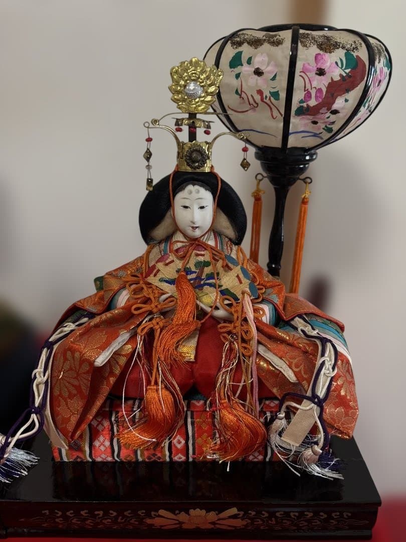 60年以上前のお雛様二段飾り