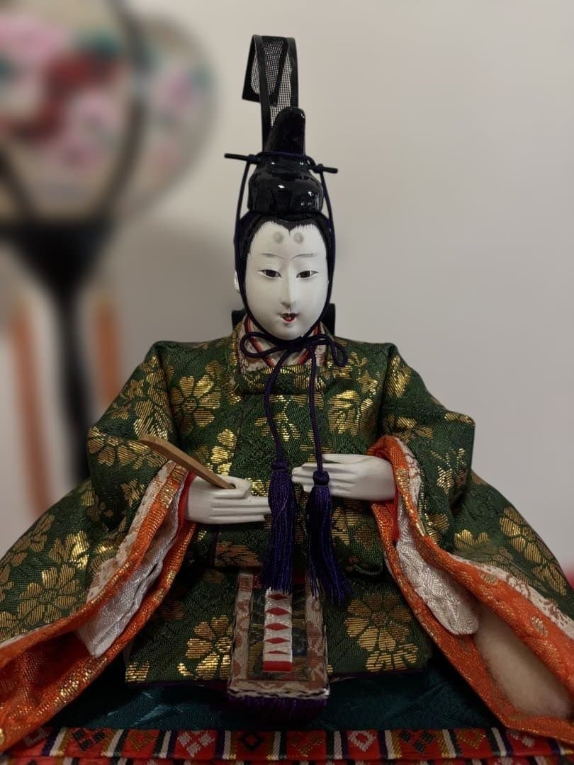 60年以上前のお雛様二段飾り