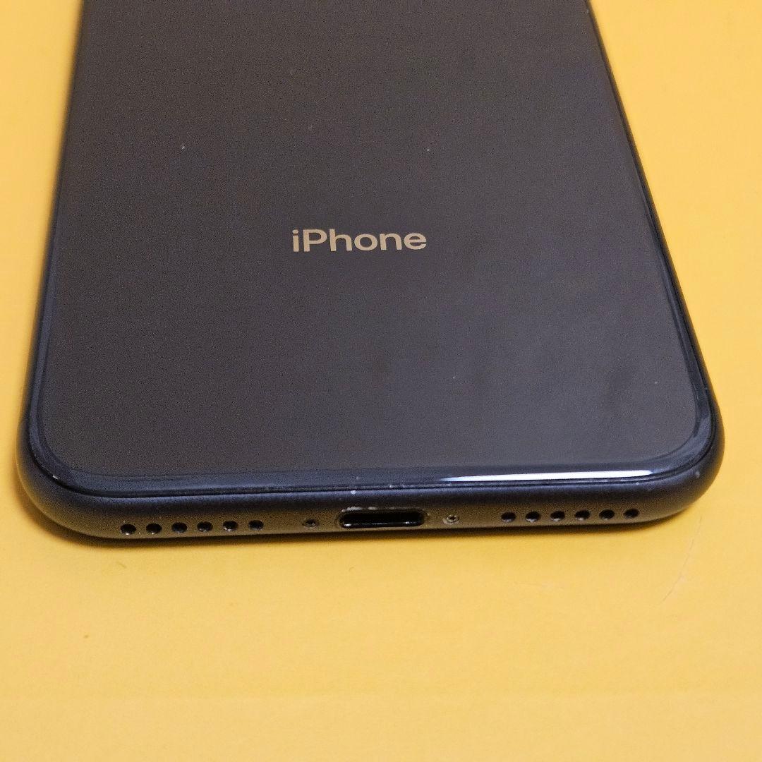 iPhone 8 64GB｜24時間以内発送#064