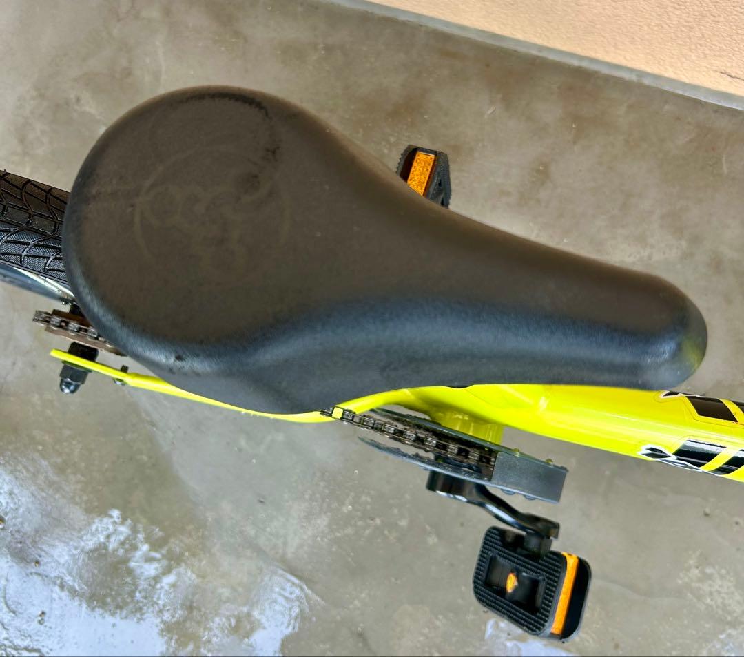 k*0様 ストライダー　14x ライムイエロー