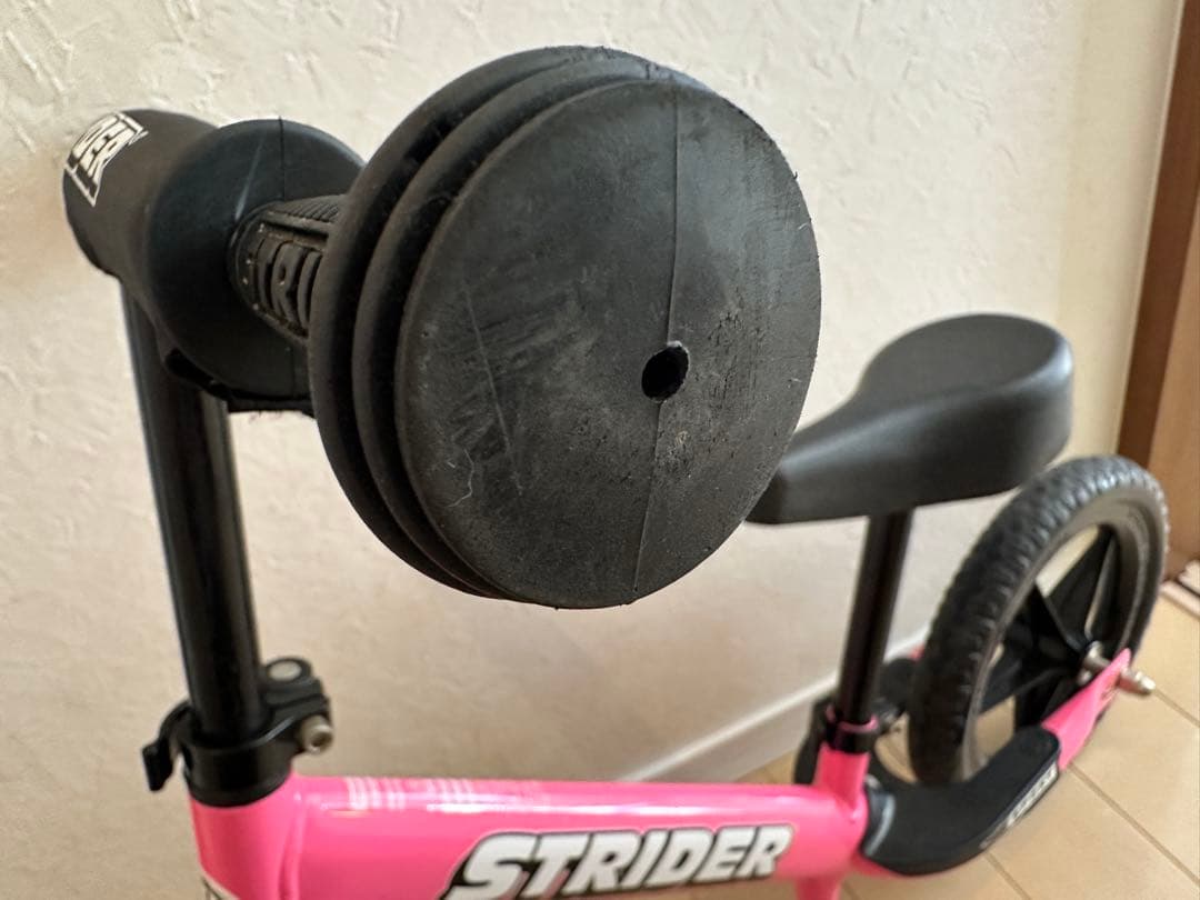 【人気色】STRIDER ストライダー スポーツモデル 12インチ ピンク