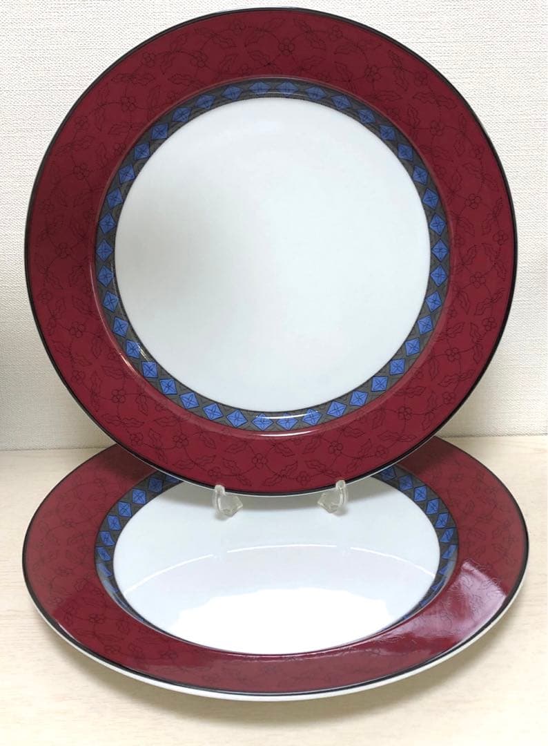 ダンスクの「ルビーフラワーズ」ディナープレート2枚セット