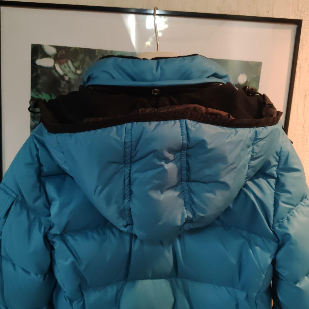 モンクレール青 フード付きダウンジャケット [中古品]