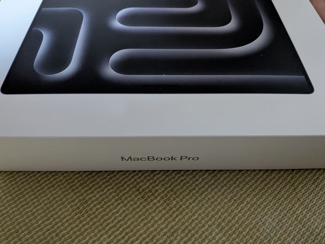 1*5様 新品未使用未開封 MacBook Pro M5 512GB SSD 1