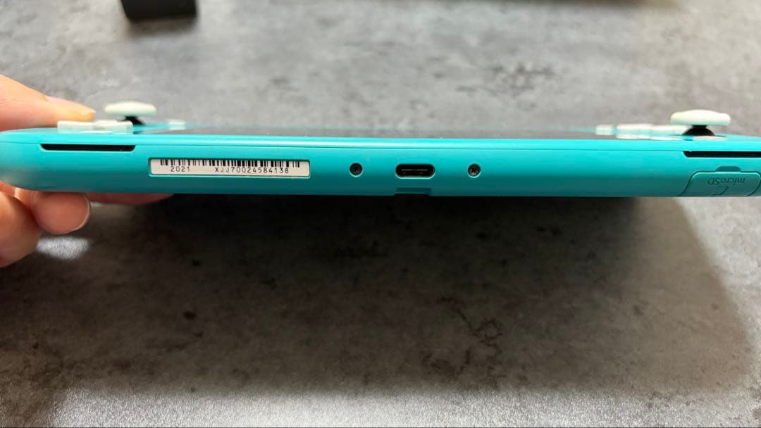 Switchライト ターコイズ (箱付き、充電器付き)