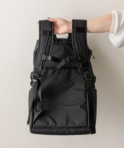 BURLAPOUTFITTER×earレザーフラップジップリュック　イアパピヨネ