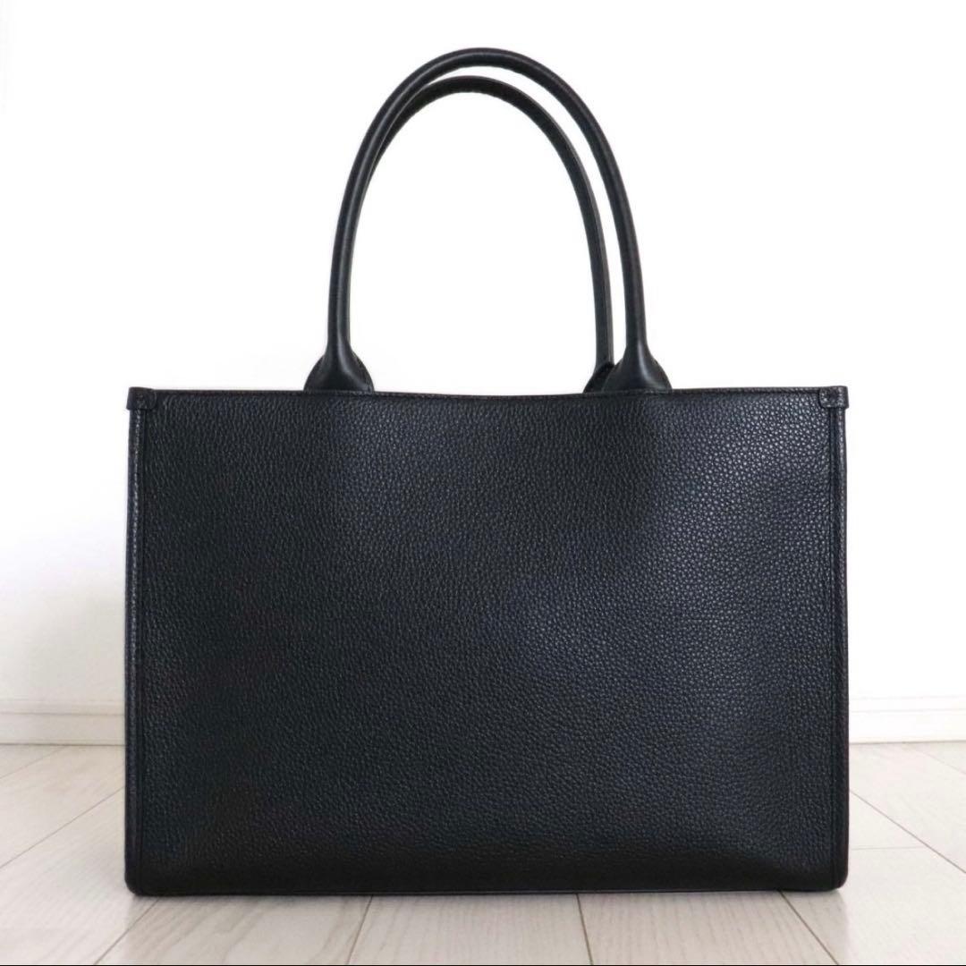 専用出品です。⭐︎美品 FURLA フルラ NIOBE L ワンダー ロゴ レザー