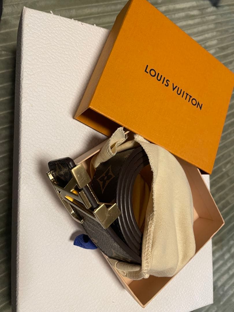 LOUIS VUITTON モノグラムベルト