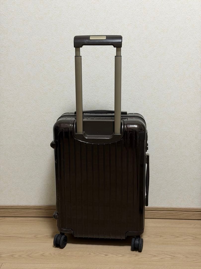 良品 リモワ サルサデラックス 機内持ち込み 4輪 TSAロック