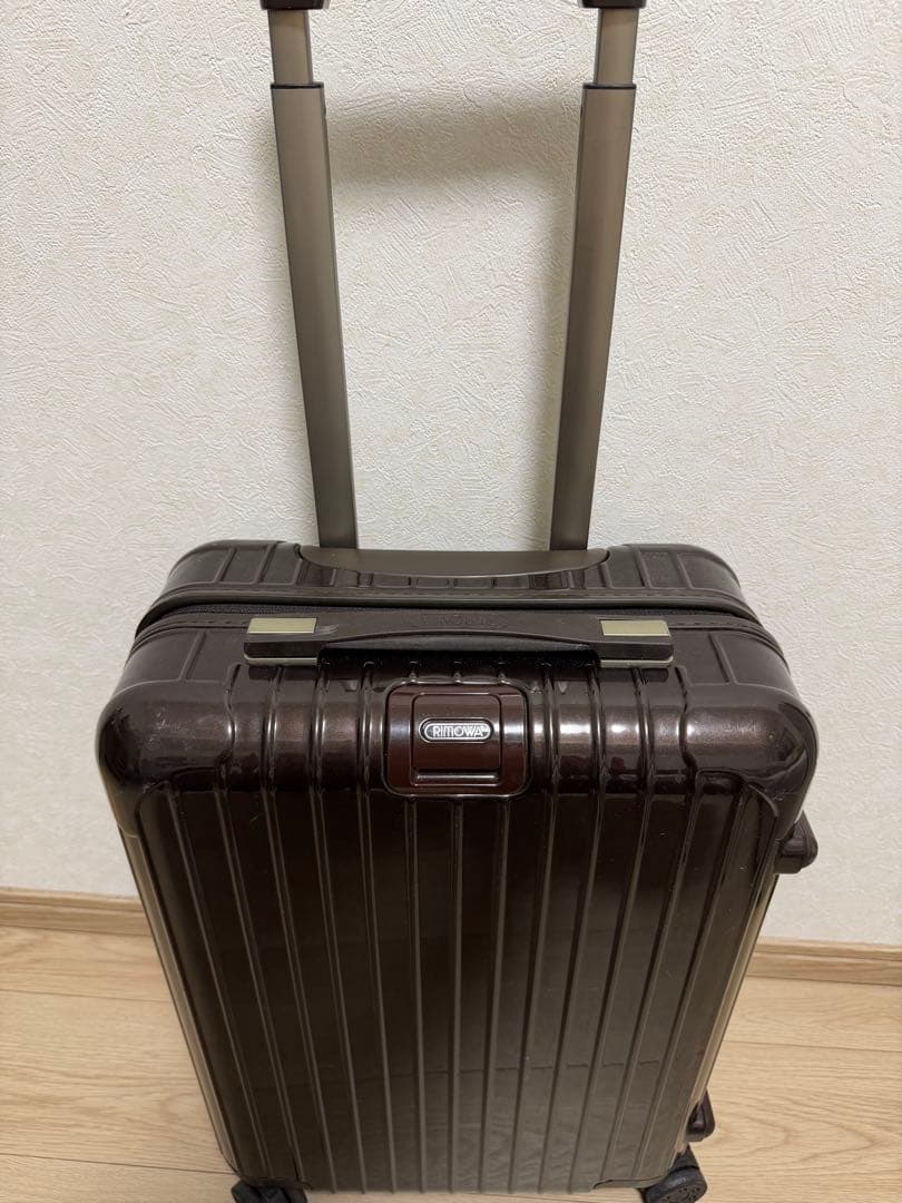 良品 リモワ サルサデラックス 機内持ち込み 4輪 TSAロック