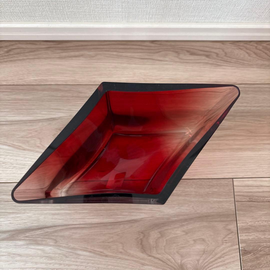 【イッタラ】Ruutu 赤い四角形花瓶