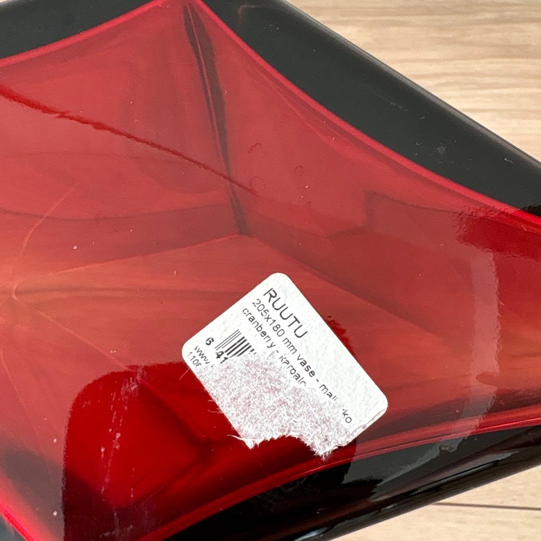 【イッタラ】Ruutu 赤い四角形花瓶