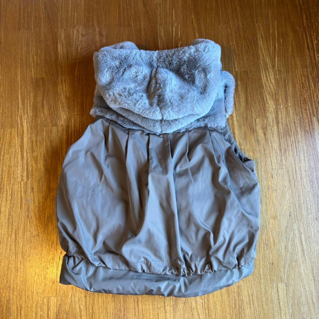 りくちゃん様　異素材ＭＩＸダウンファーベスト（グレージュ）