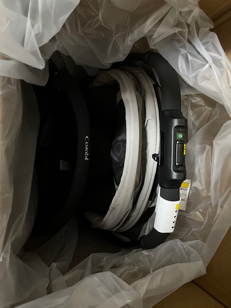 【新品】Combi 軽量ベビーカー4.6kg