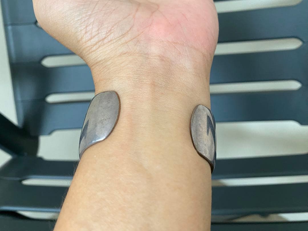 t*o様 Bernard DawahoyaウォッチバングルホピHopiバーナード