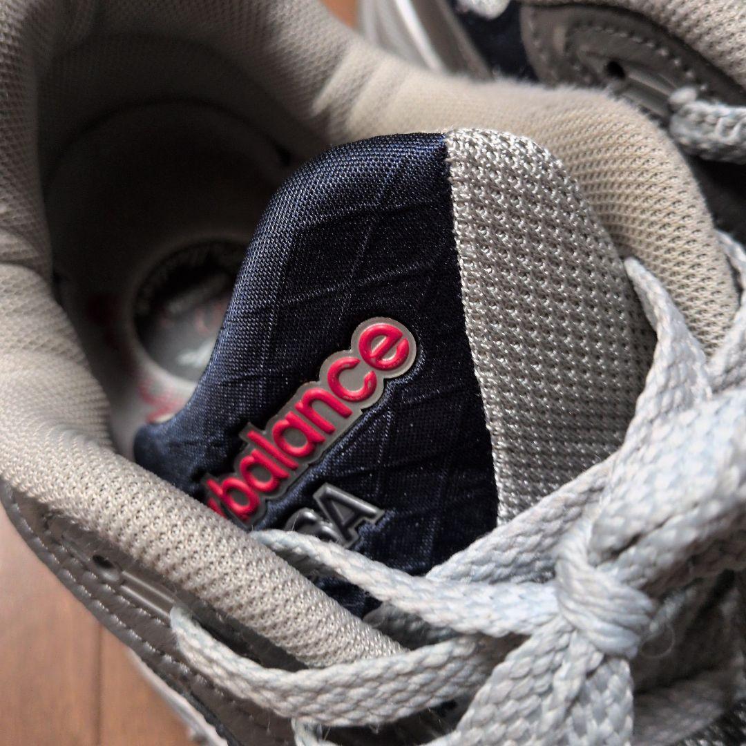 New Balance スニーカー グレー/ベージュ