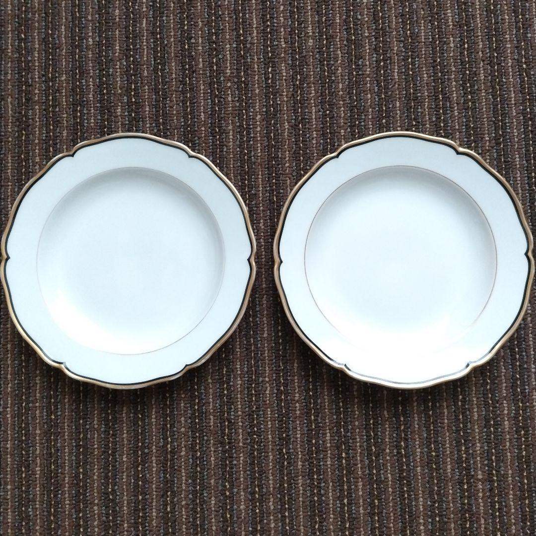 ドイツ　KPM　ベルリン王立磁器製陶所　花リム　金彩濃紺ライン　ケーキ皿２枚