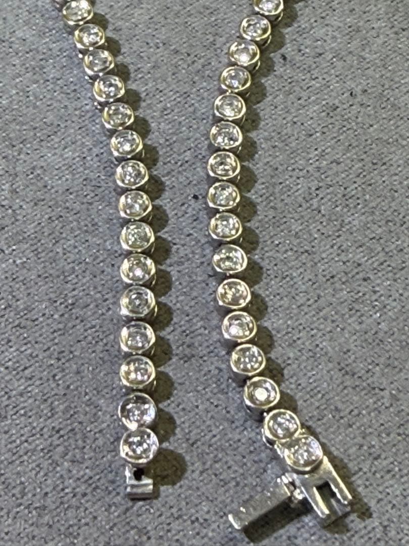 ララポーPT850ダイヤモンド　ラウンドカットクリスタルブレスレット9g