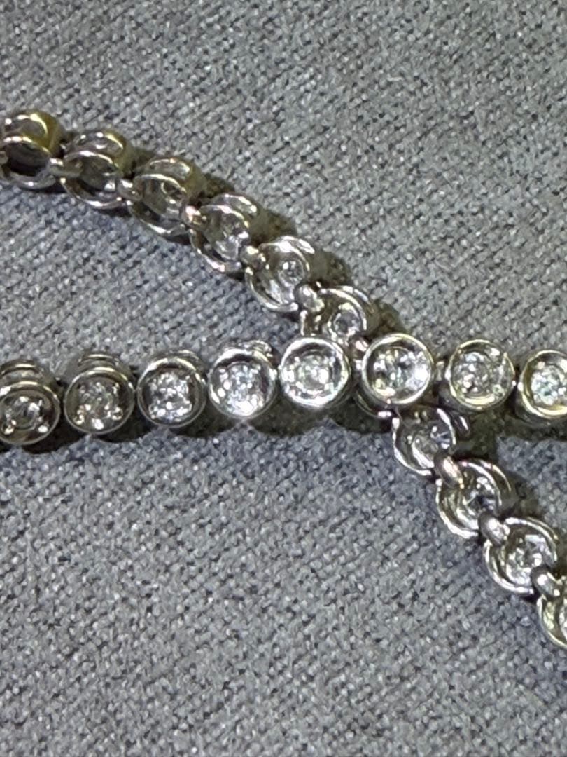 ララポーPT850ダイヤモンド　ラウンドカットクリスタルブレスレット9g