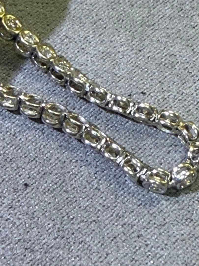 ララポーPT850ダイヤモンド　ラウンドカットクリスタルブレスレット9g