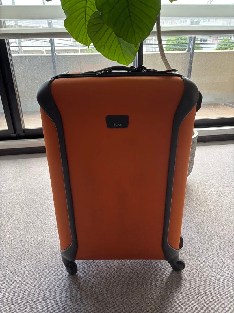 TUMI GEN4 キャリーケース　スーツケース　オレンジ 4輪　軽量
